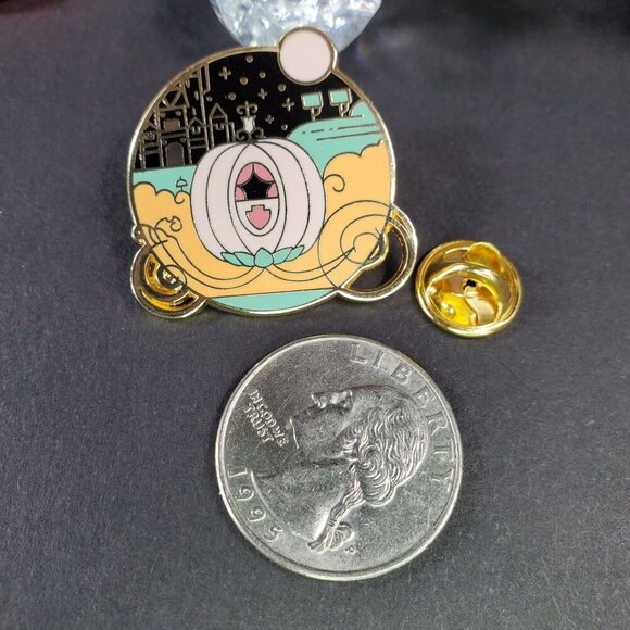 Cinderella Carriage Lapel Pin Pumpkin Princess Accessories Brooch Badge Jewelry - Picture 3 of 6